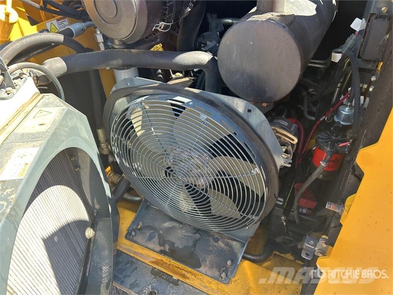 Gehl R165 Skid Steer Loader Kompaktlader