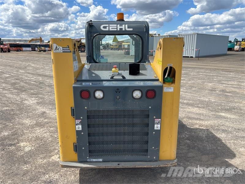 Gehl R165 Skid Steer Loader Skid steer loaders