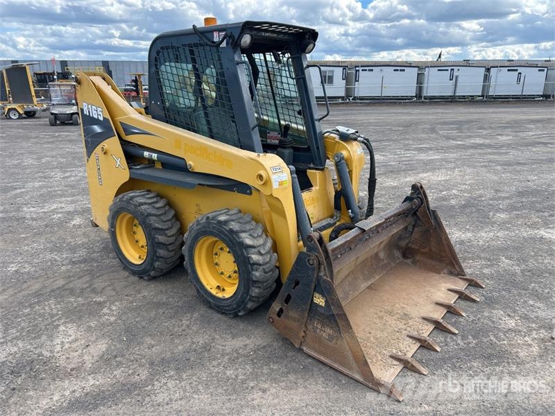 Gehl R165 Skid Steer Loader Skid steer loaders