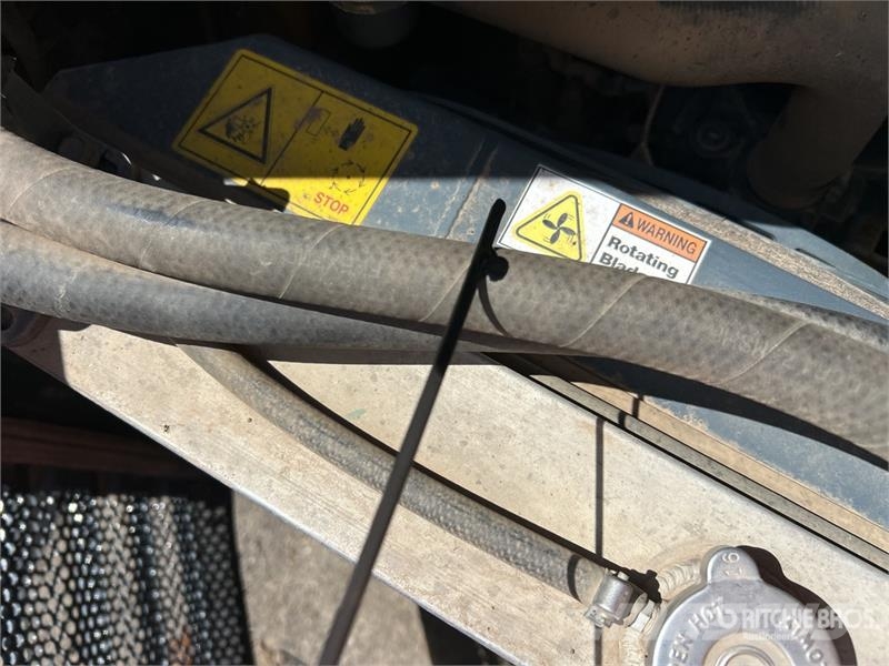 Gehl R165 Skid Steer Loader Skid steer loaders