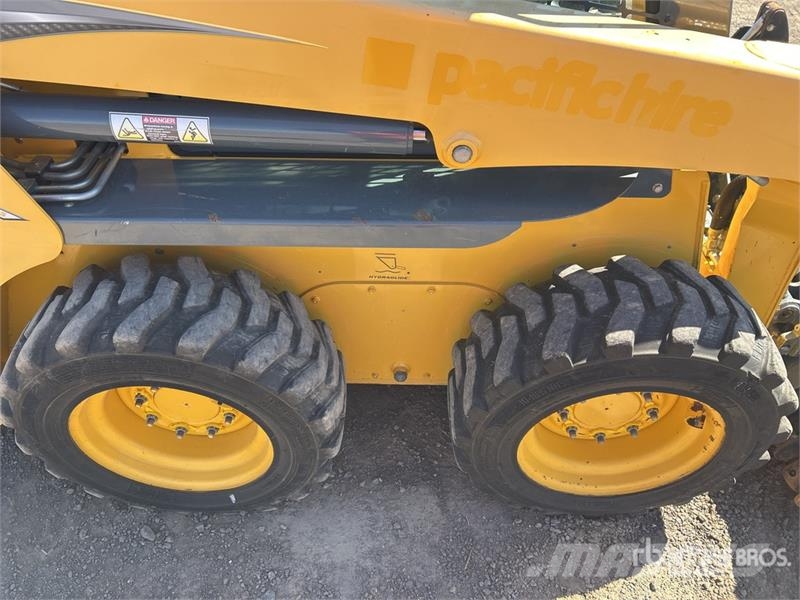Gehl R165 Skid Steer Loader Kompaktlader