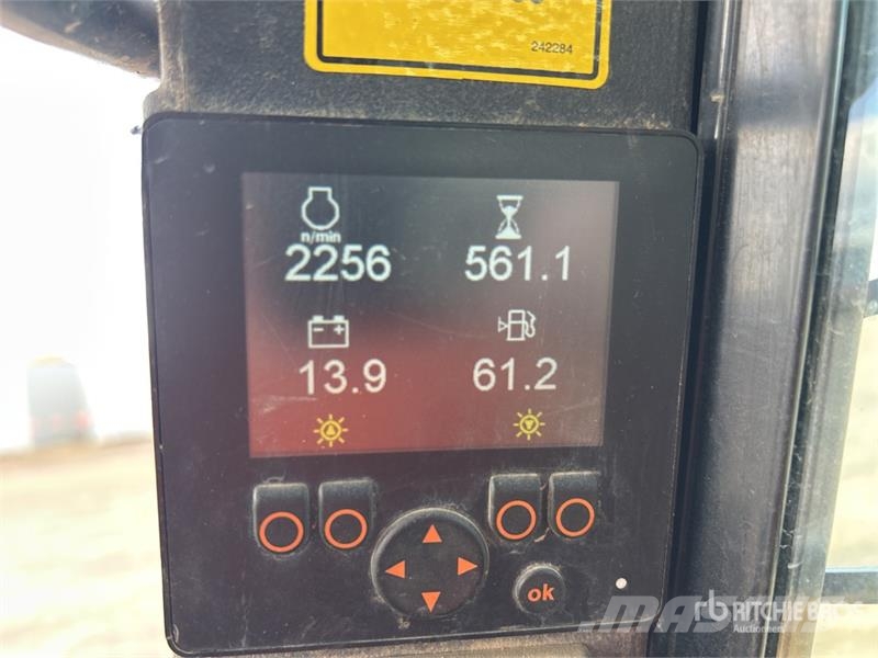Gehl R165 Skid Steer Loader Skid steer loaders