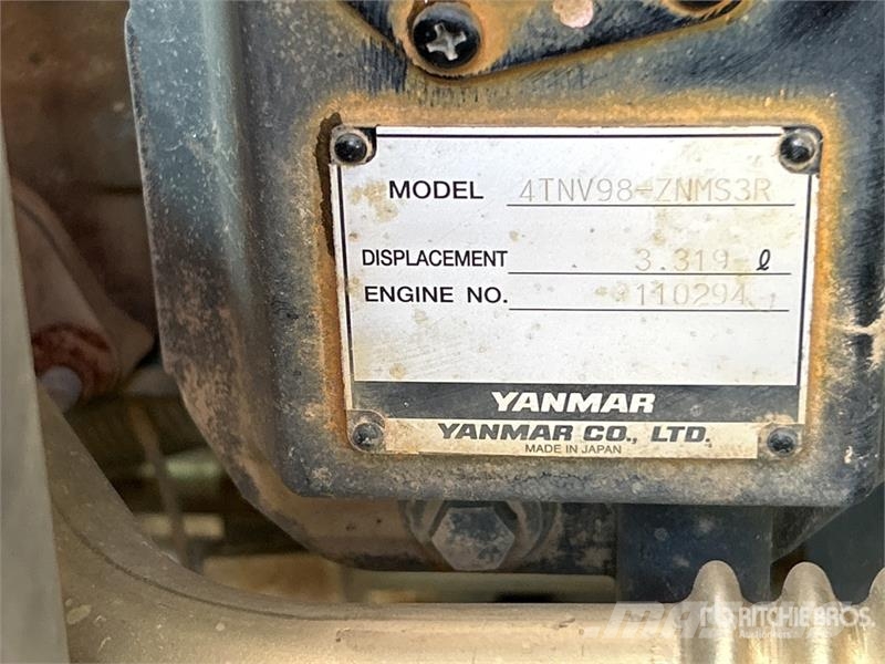 Gehl R165 Skid Steer Loader Skid steer loaders