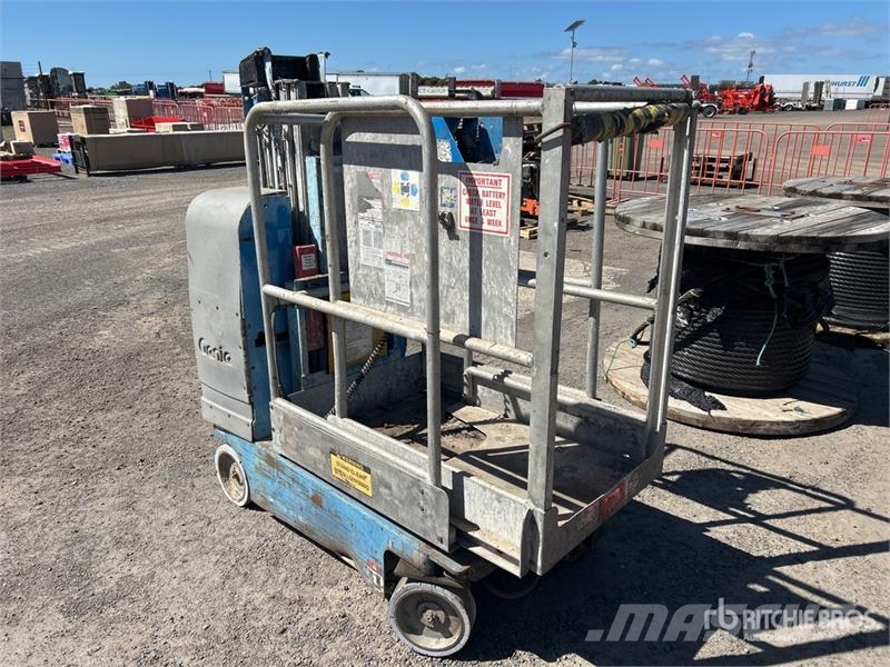 Genie 4x4 Electric Scissor Lift Scissor lifts
