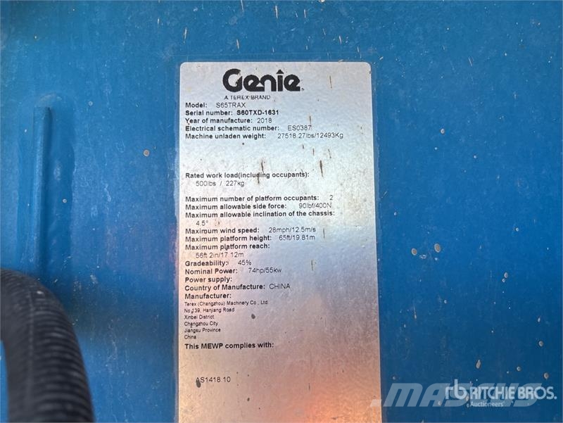 Genie S-65 TRAX 2WD Diesel Articulating Boom Lift Articulated boom lifts