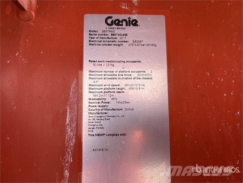 Genie S65 TRAX Articulating Boom Lift Articulated boom lifts