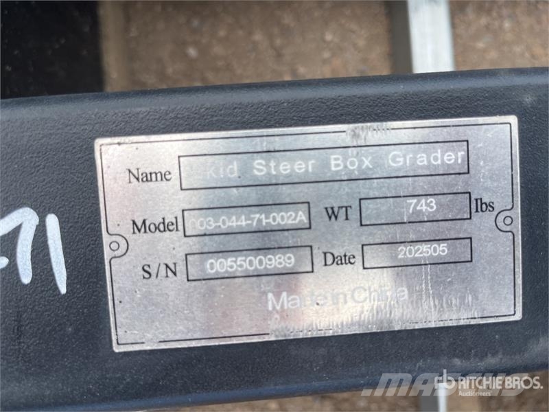  GIYI 00304471002a 1900 mm Skid Steer Grader (Unuse Other components