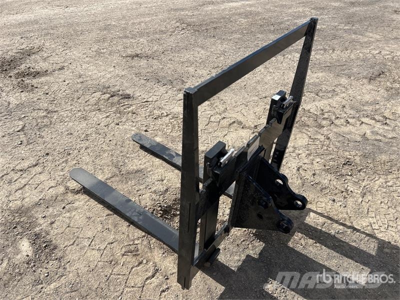 GIYI 730 mm Mini Excavator Forks (Unused) Muud osad