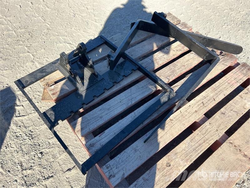  GIYI 750 mm Excavator Forks - Fits 1-3 Ton (Unused Other components