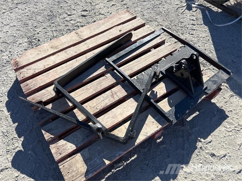  GIYI 750 mm Excavator Forks - Fits 1-3 Ton (Unused Other components