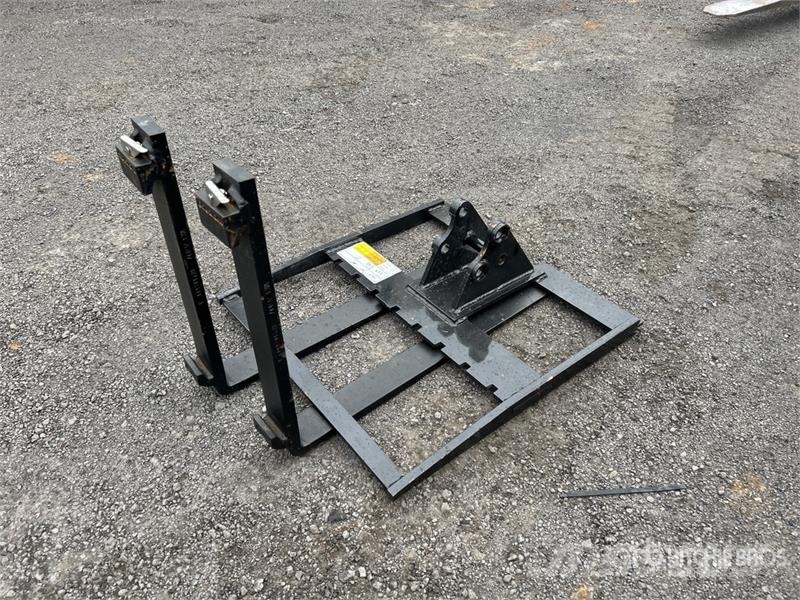 GIYI 750 mm Excavator Forks (Unused) Other components