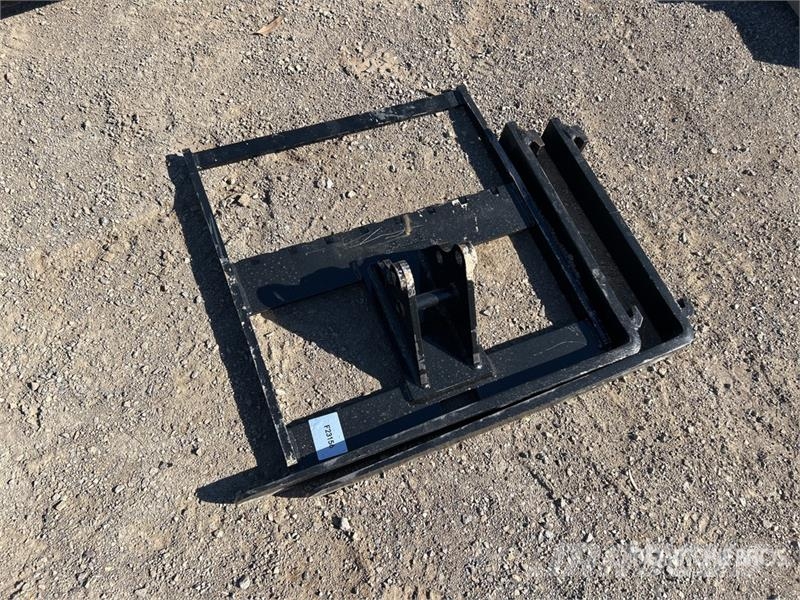 GIYI 750 mm Forks - Fits 1-3 Ton Excavator (Unused Diger parçalar