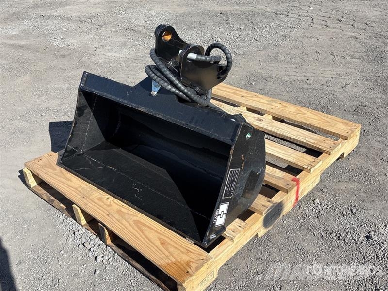 GIYI 800 mm Hydraulic Tilting Excavator Bucket Buckets
