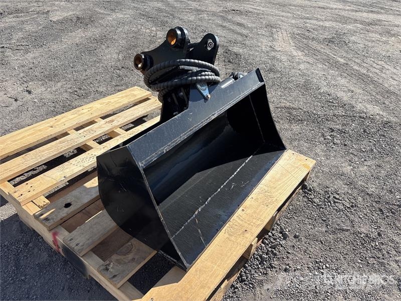 GIYI 800 mm Hydraulic Tilting Excavator Bucket Buckets