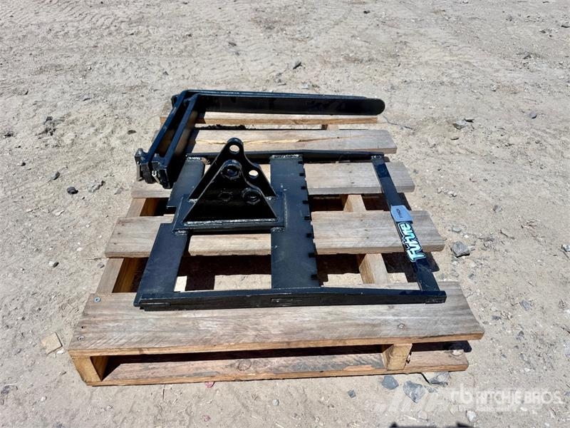 GIYI CRAWLER EXCAVATOR Forks - Fits 1 - 3 Ton Exca Other components