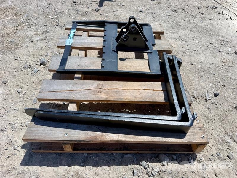 GIYI CRAWLER EXCAVATOR Forks - Fits 1 - 3 Ton Exca Other components