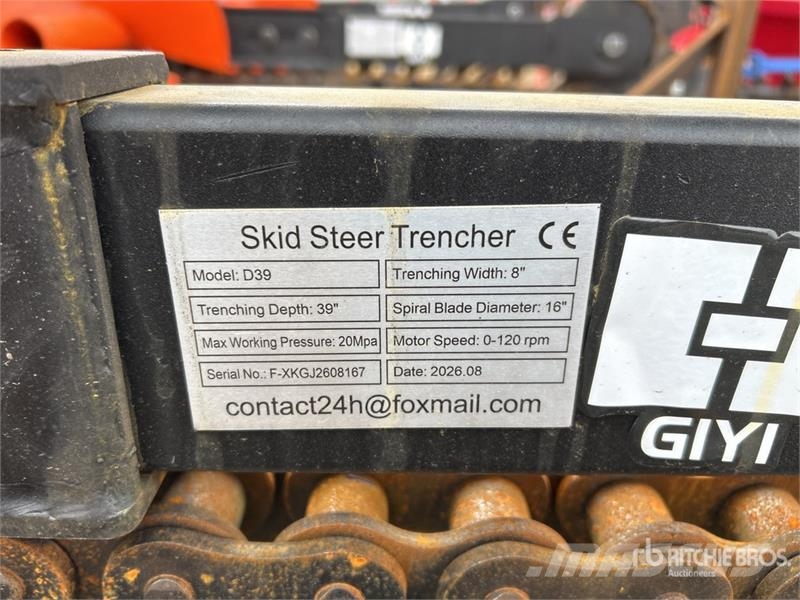  GIYI D39 39 in Mini Skid Steer Trencher (Unused) ماكينات حفر خنادق