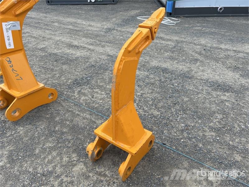  GIYI Excavator Ripper - Fits Cat 303 (Unused) Scarifiers