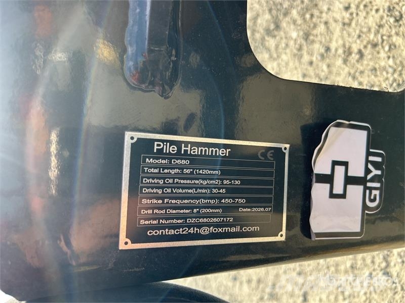  GIYI GY-D680 Skid Steer Post Driver (Unused) Fencing equipment