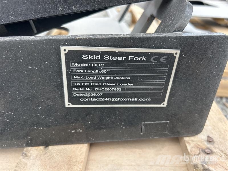 GIYI GY-DHC 59 in Skid Steer Forks (Unused) Forks