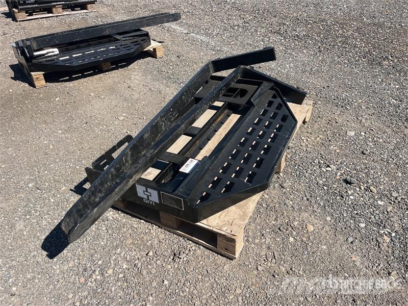  GIYI GY-DHC 59 in Skid Steer Forks (Unused) Horquillas