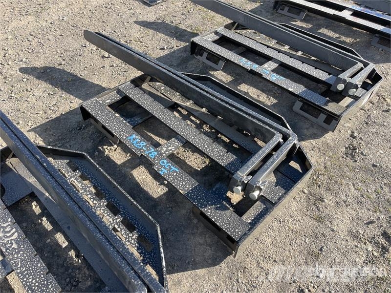GIYI GY-DHC 59 in Skid Steer Forks (Unused) Pallegafler