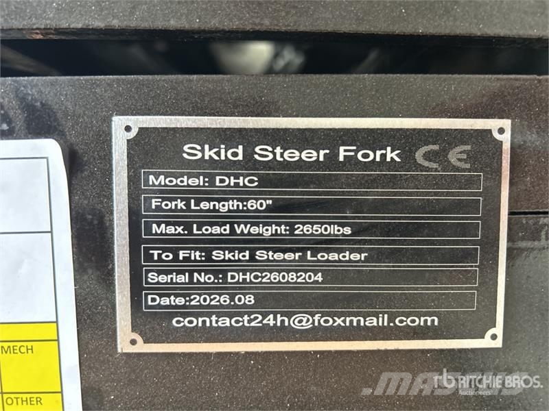 GIYI GY-DHC 59 in Skid Steer Forks (Unused) Trukkihaarukat