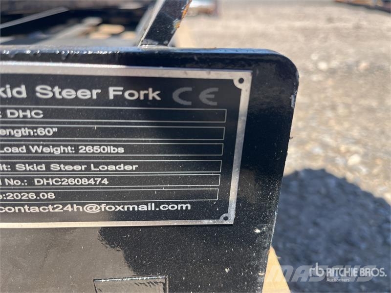  GIYI GY-DHC 59 in Skid Steer Forks (Unused) Horquillas