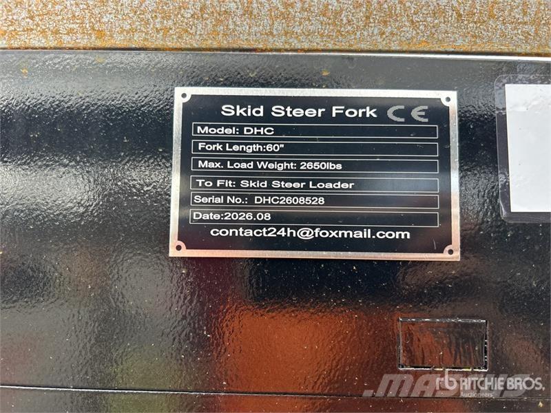 GIYI GY-DHC 60 in Skid Steer Forks (Unused) Pallgafflar