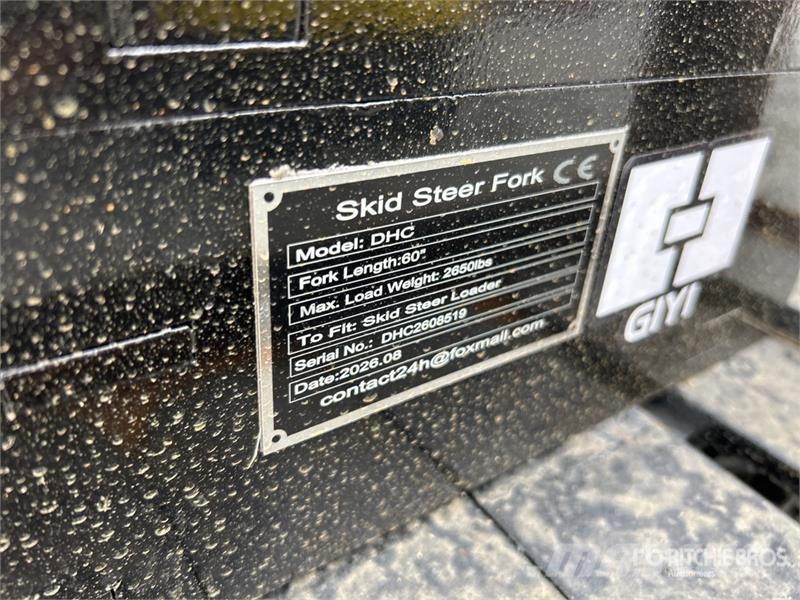 GIYI GY-DHC 60 in Skid Steer Forks (Unused) Pallgafflar