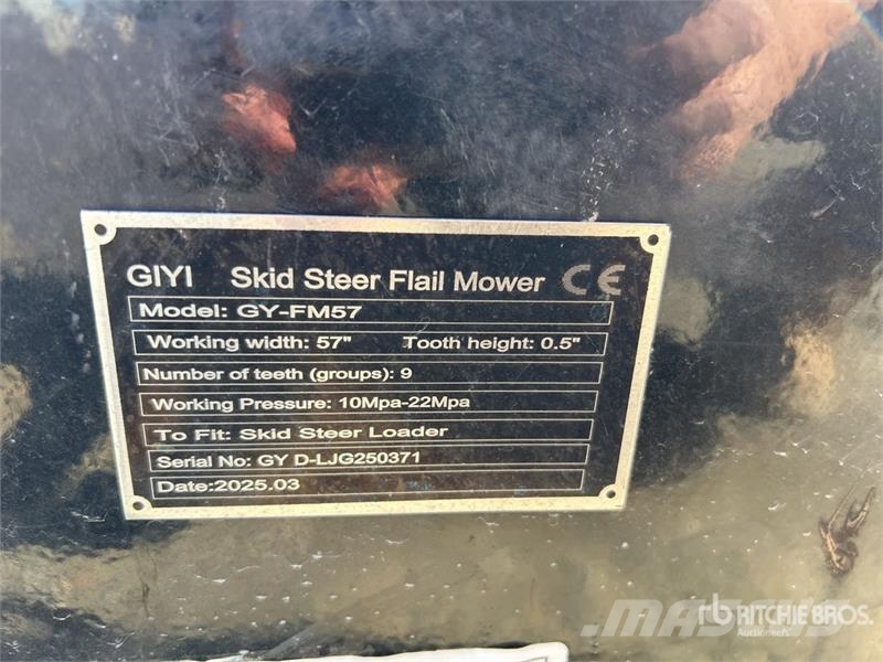 GIYI GY-FM57 1450 mm Skid Steer Flail Mower Græsslåmaskiner