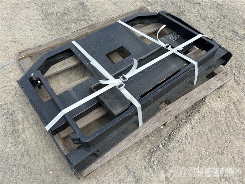  GIYI GY-FR47 29 in Mini Dingo Skid Steer Forks (Un Villák
