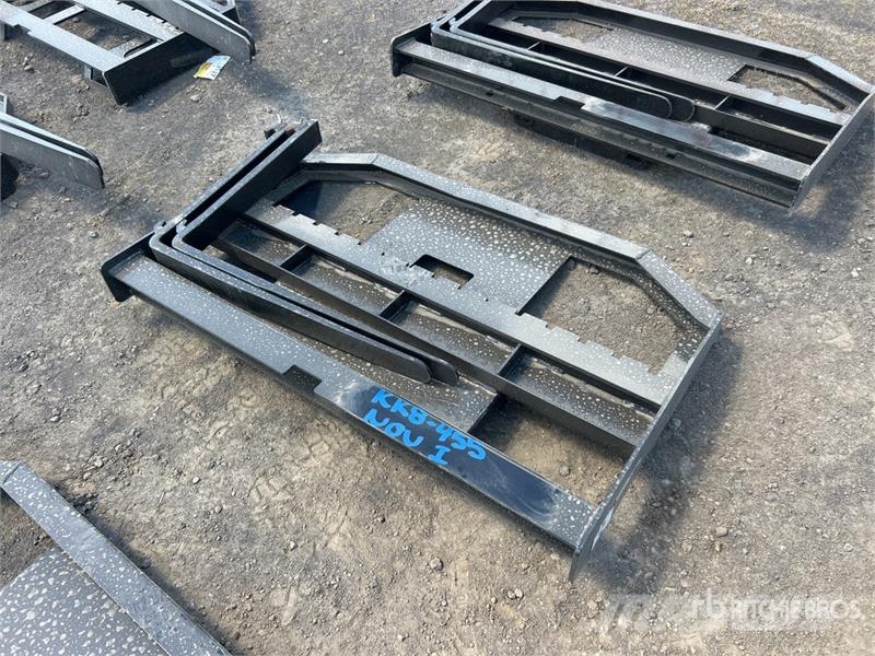 GIYI GY-FR47 29 in Mini Dingo Skid Steer Forks (Un Вили