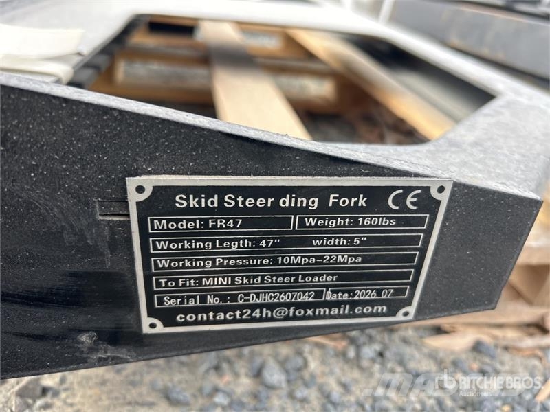 GIYI GY-FR47 29 in Mini Dingo Skid Steer Forks (Un Δικράνες
