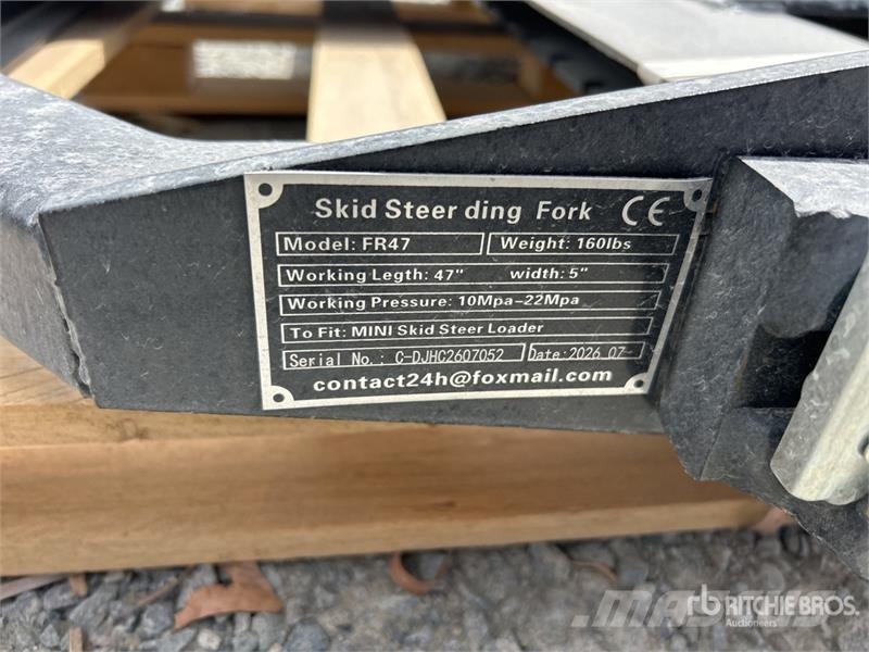 GIYI GY-FR47 29 in Mini Dingo Skid Steer Forks (Un Δικράνες