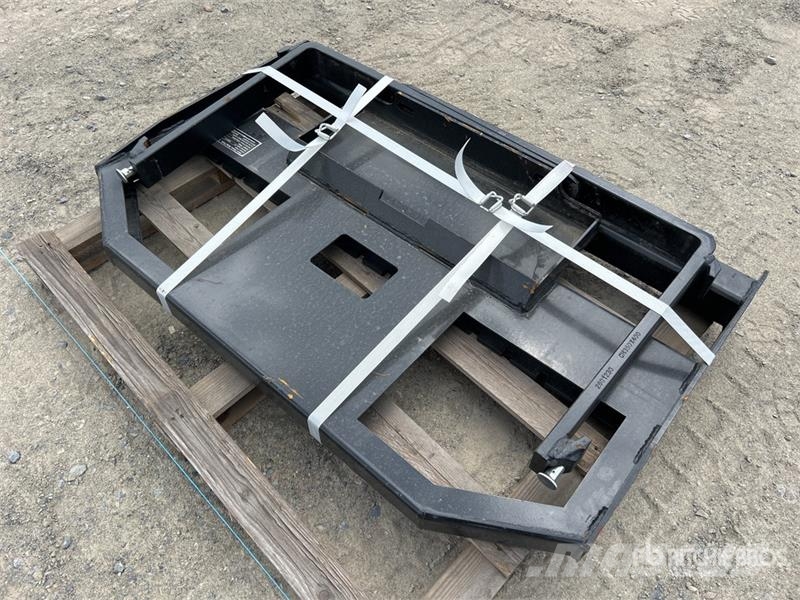 GIYI GY-FR47 29 in Mini Dingo Skid Steer Forks (Un Villák