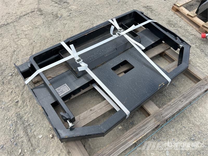 GIYI GY-FR47 47 in Mini Dingo Skid Steer Forks (Un Forks