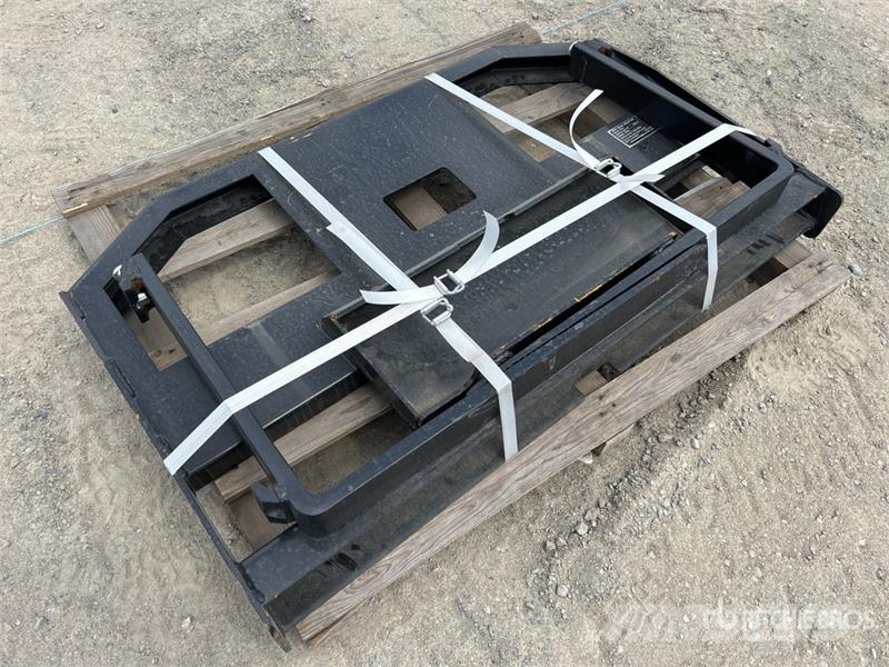 GIYI GY-FR47 47 in Mini Dingo Skid Steer Forks (Un Forks