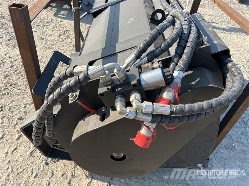 GIYI GY-MB27 685 mm Skid Steer Concrete Mixer Bétonnière