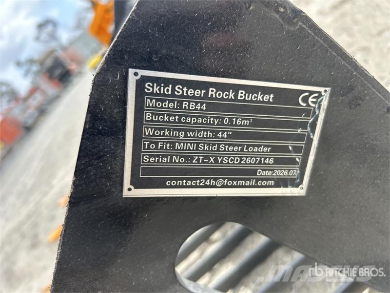GIYI GY-RB44 Rock Mini Skid Steer Bucket (Unused) Кофи