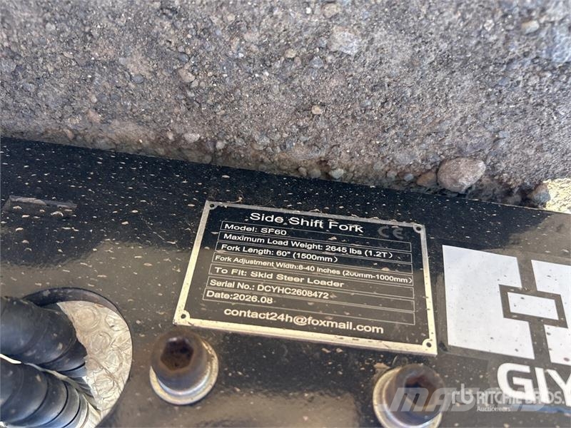 GIYI GY-SF60 60 in Skid Steer Forks (Unused) Вили