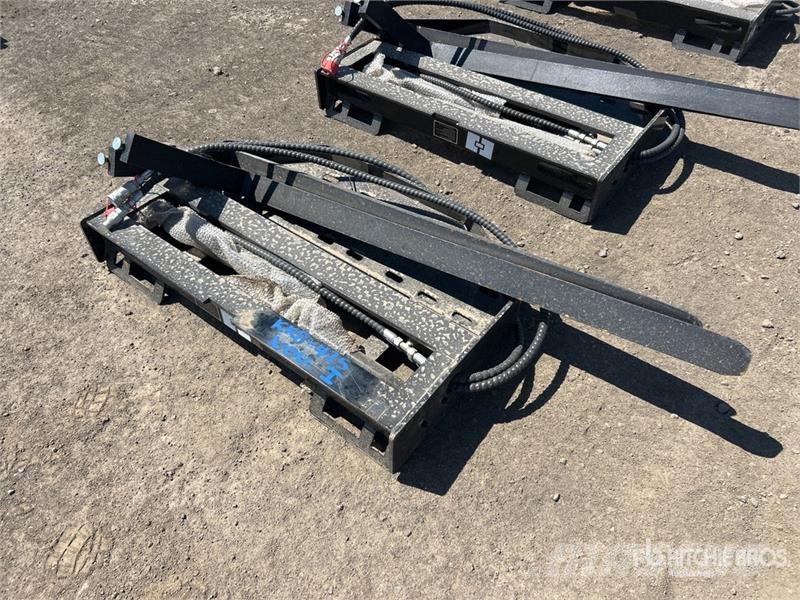 GIYI GY-SF60 60 in Skid Steer Forks (Unused) Вили