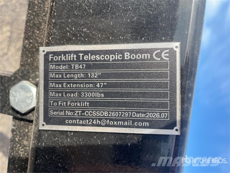 GIYI GY-TB47 132 in 3300 lb Forklift Telescopic Bo Otros componentes