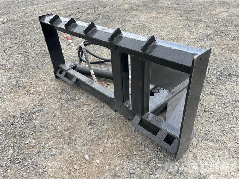  GIYI GY-TP25 Skid Steer Post Puller (Unused) Egyéb alkatrészek