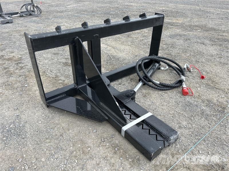  GIYI GY-TP45 25 in Skid Steer Post Puller (Unused) Ostale komponente za građevinarstvo