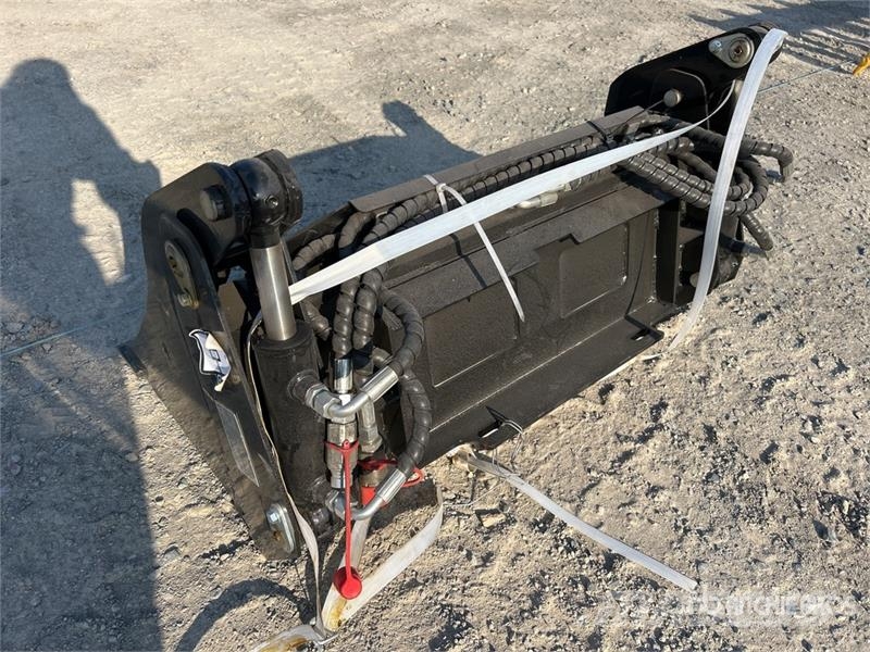 GIYI GY-XKH39 39 in Multi-Purpose Mini Skid Steer Кофи