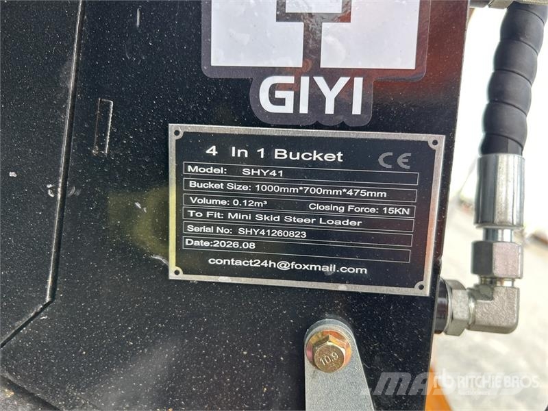 GIYI GY-XKH39 39 in Multi-Purpose Mini Skid Steer Kauhat