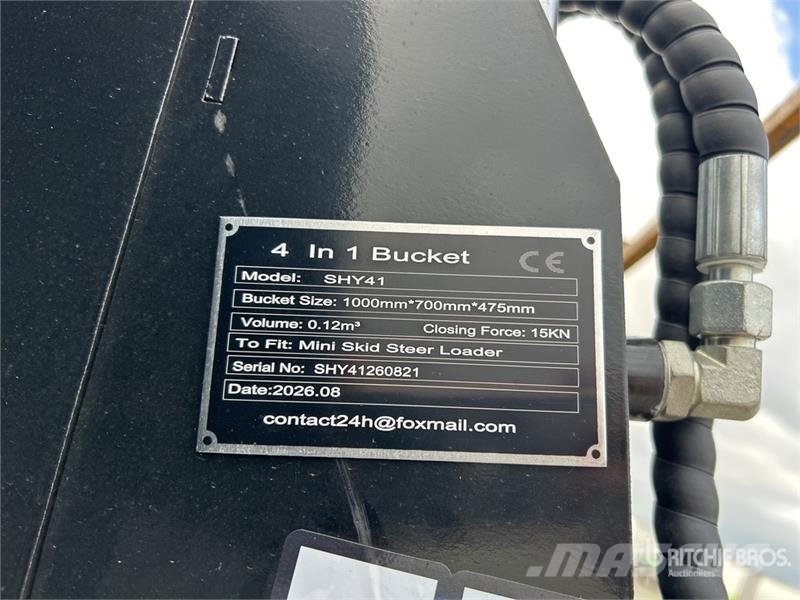  GIYI GY-XKH39 39 in Multi-Purpose Mini Skid Steer  Kauhat