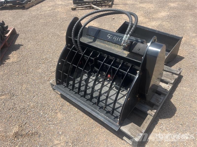  GIYI JBD 1100 mm Mini Skid Steer Concrete Mixer (U خلاطات خرسانة/ملاط