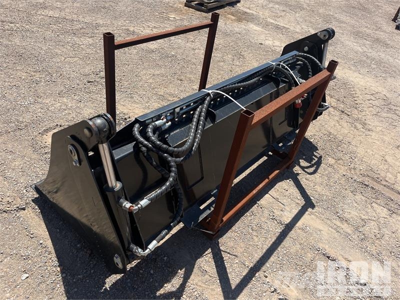  GIYI KH72 1150 mm Multi-Purpose Skid Steer Bucket  دلاء